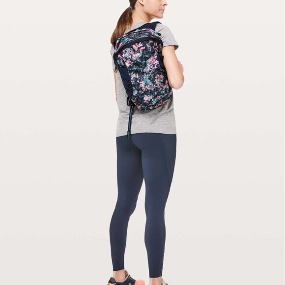Dappled Daze Multi True Navy lululemon Run All Day Backpack 13L